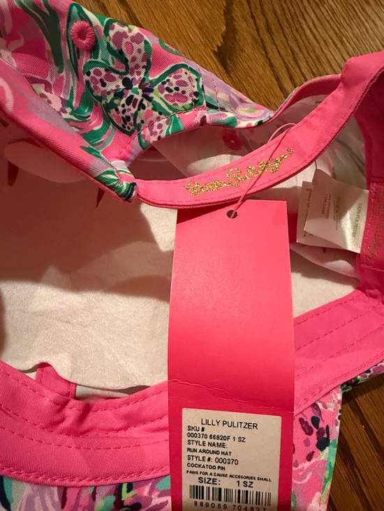 Lilly Pulitzer Run Around Hat Paws for a Cause NWT main image 6